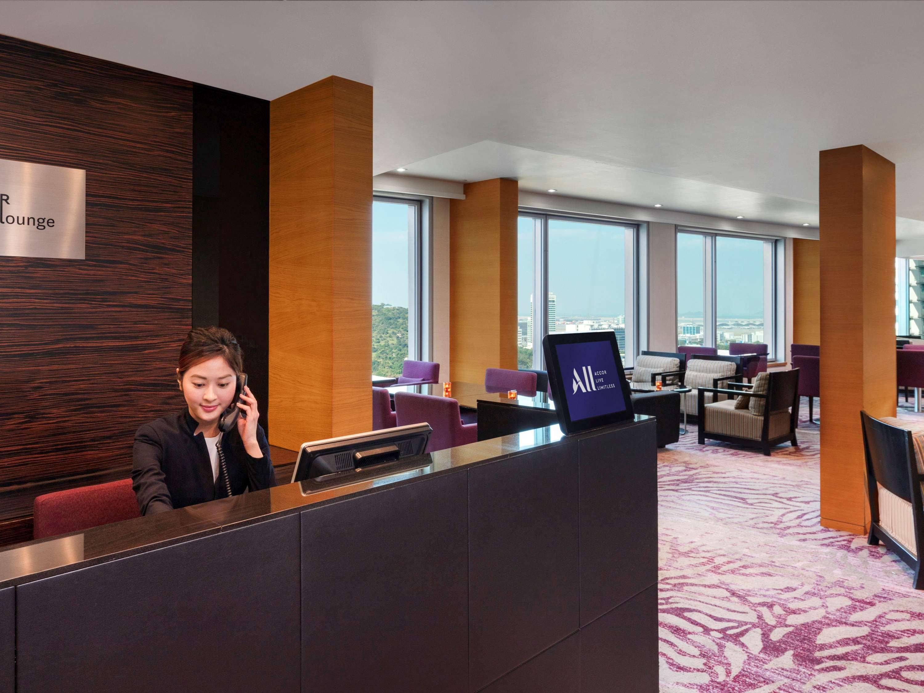 Novotel Citygate Hong Kong Exterior foto